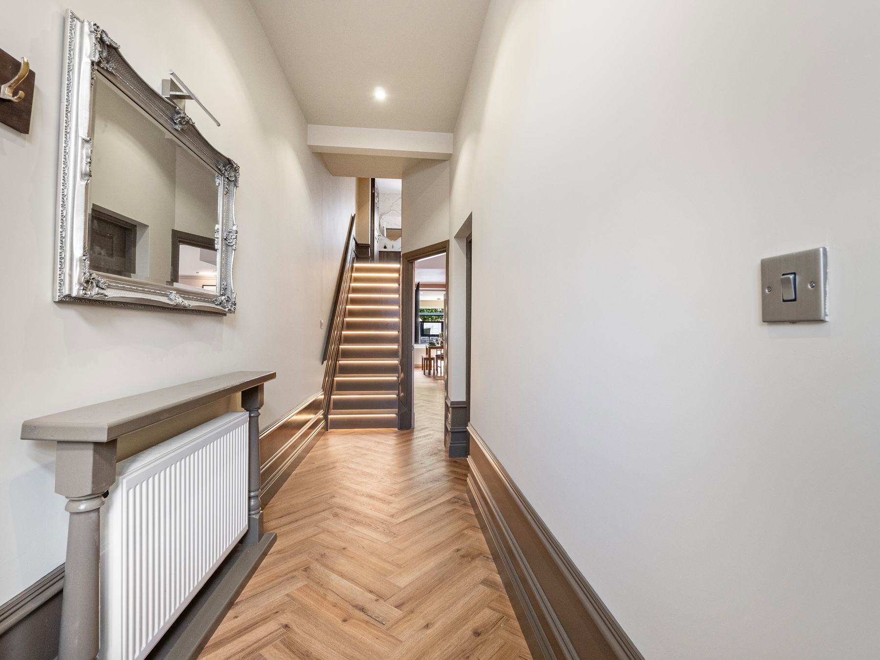 Real estate photography, hallway staircase and console table, Glasgow