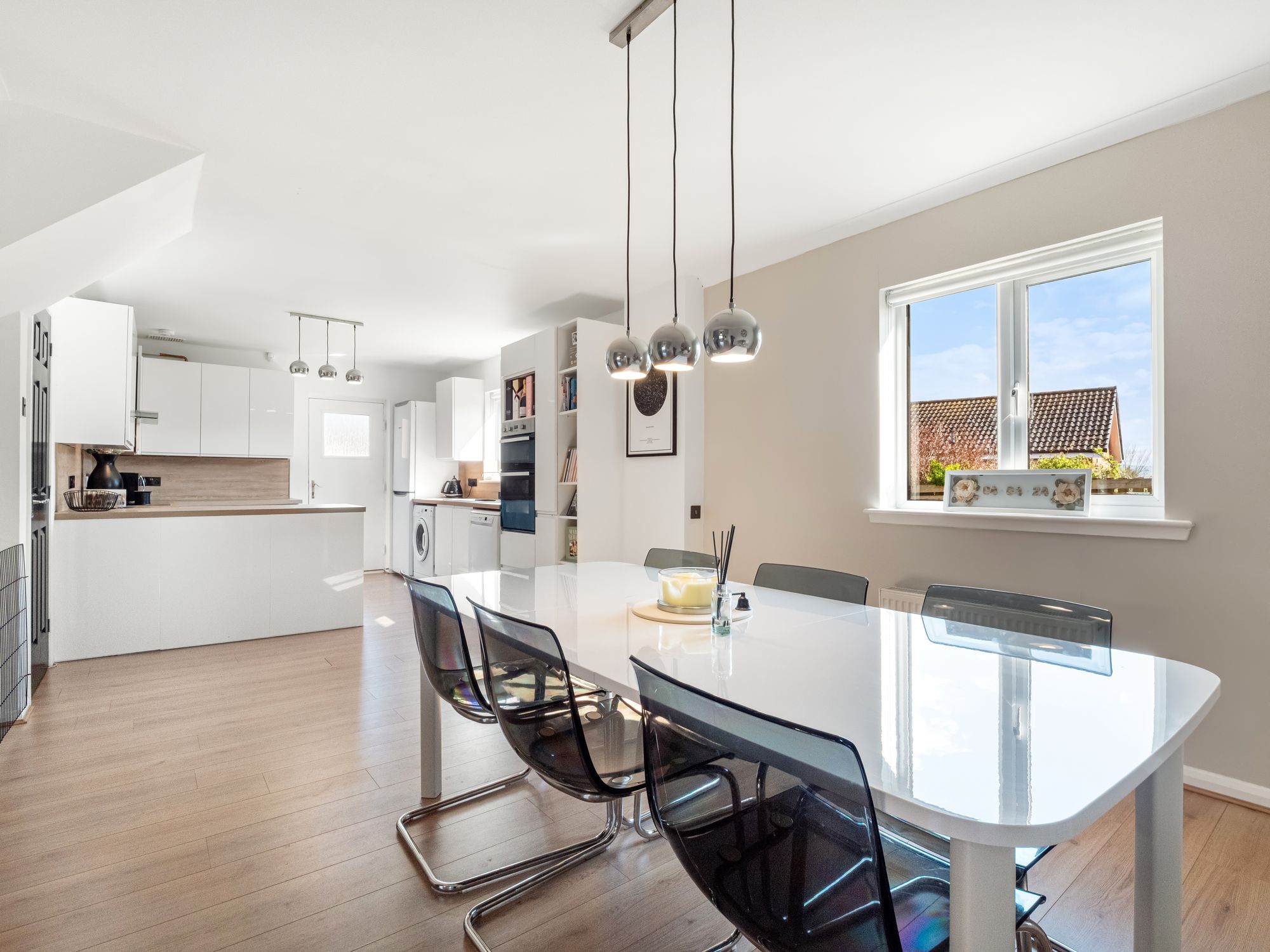 Open-plan kitchen and dining space